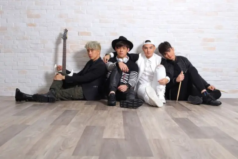 ผู้จัด “คิง สมจริง” เตรียมเสิร์ฟละครโรแมนติก-คอมเมดี้สุดสนุก “สายลับจับแอ๊บ” พร้อมจับหนุ่ม “บอย ปกรณ์” ประกบสาว “แพทริเซีย กู๊ด”