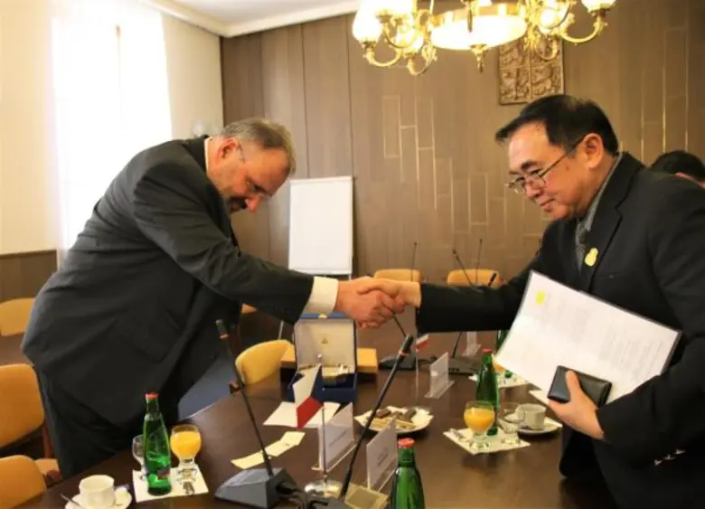 วันที่ 9 มิถุนายน 2560 เวลา 10.00 น. (เวล...