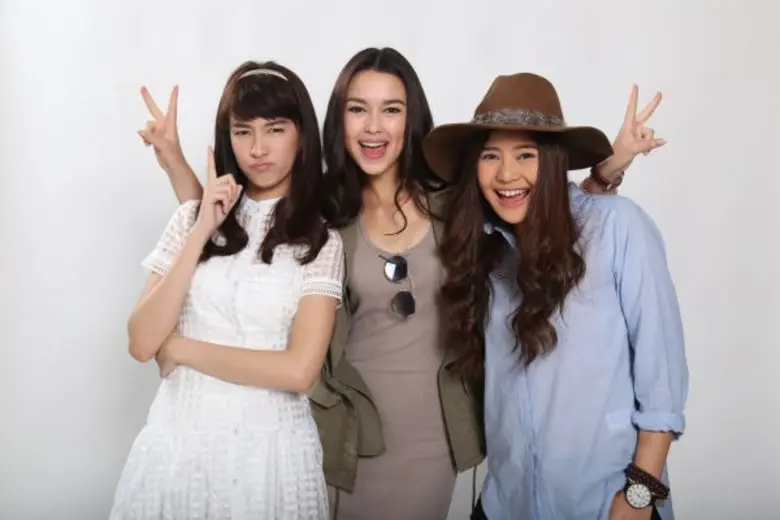 เรื่องย่อ: สายลับจับแอ๊บ