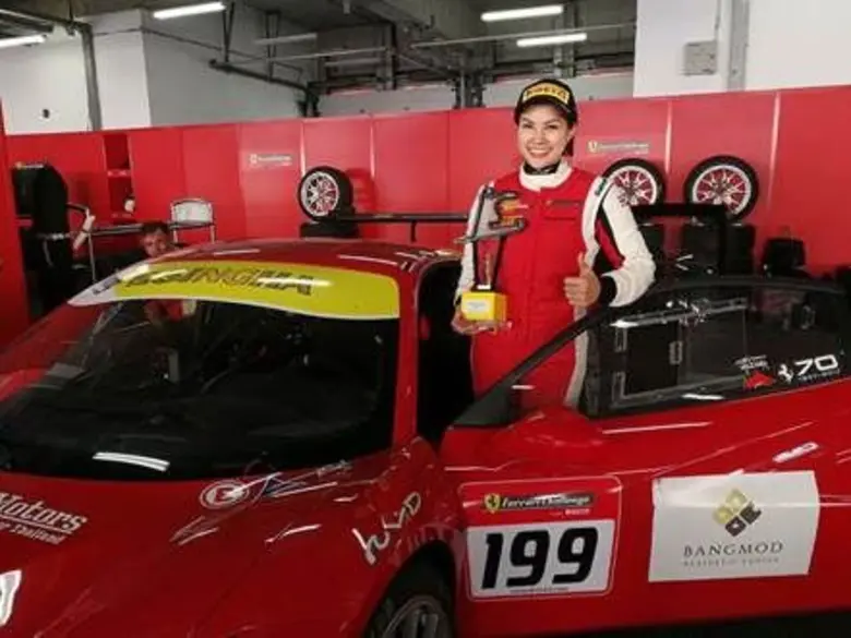 ทั้งสวยและเก่งจริงๆ สำหรับ "ดร.ยุ้ย กันธิ...