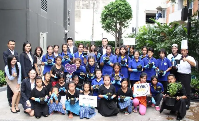 โรงแรมเมอร์เคียวกรุงเทพมักกะสันจัดกิจกรรม CSR วันสิ่งแวดล้อมโลก