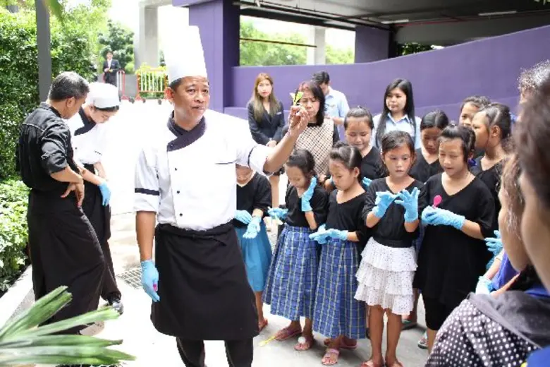 โรงแรมเมอร์เคียวกรุงเทพมักกะสันจัดกิจกรรม CSR วันสิ่งแวดล้อมโลก