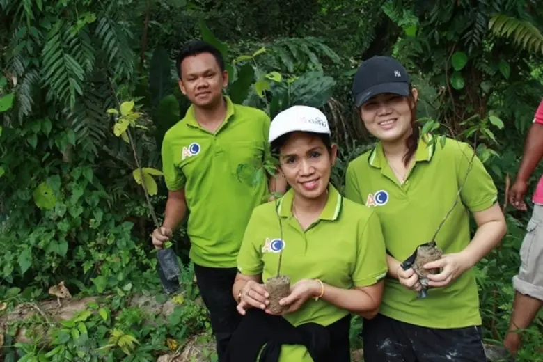 OZO Chaweng Samui successfully constructs its second check dam in 2017