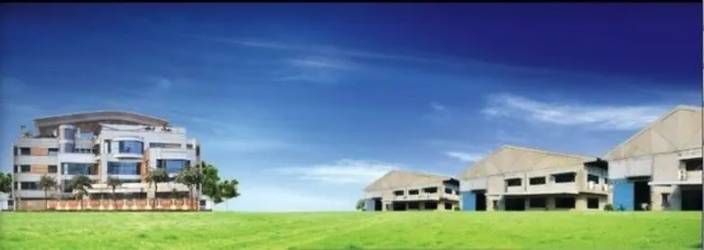 นายธีธัช จึงกานต์กุล กรรมการผู้จัดการ บริ...