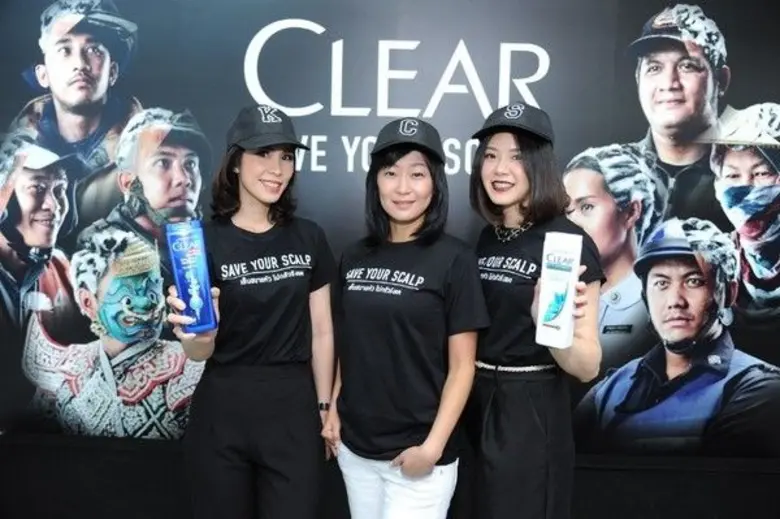 CLEAR ทำคูล ! เพื่อสังคม ต่อยอดไวรัลคลิป ยกย่องหัวใจฮีโร่ผู้ใส่หมวก ผ่านงาน 'CLEAR : HAT HEROES’