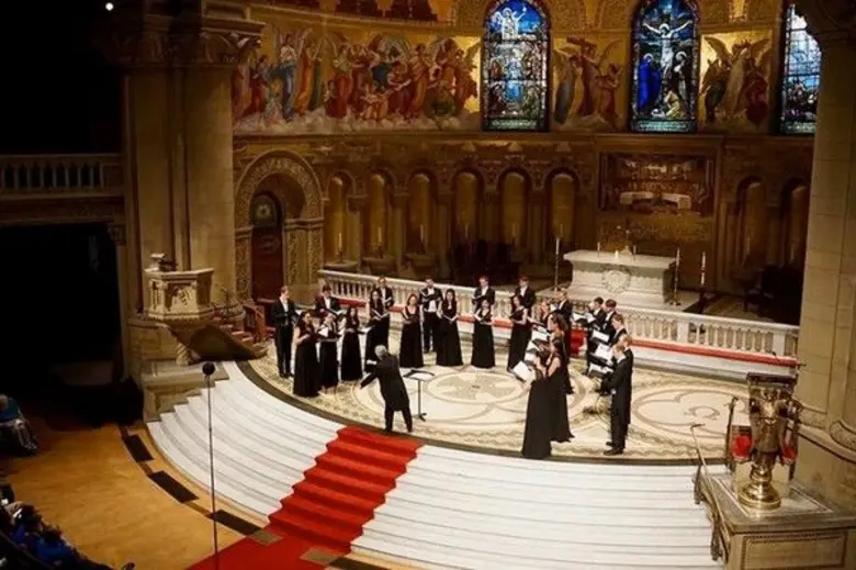 มูลนิธิโยนกและมูลนิธิอเมริกันไทย จัดฟรีกา...