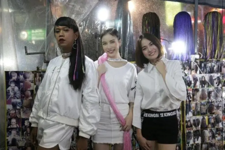 ทีวีไกด์: รายการ “#TEAMGIRL” “แพทตี้-มุก-เจนนี่” ตะลุยกิน แหล่งตื๊ด ย่านถนนข้าวสาร พร้อมจัดท็อป 5 อันดับสุดแซ่บ