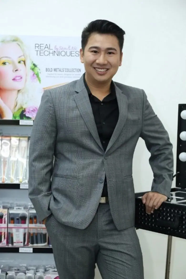 อัพเดทเทรนด์ความงามอย่างต่อเนื่องส่งตรงถึ...