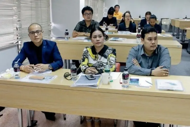 ดร.บุษบา ชัยจินดา รองอธิการบดี มหาวิทยาลั...