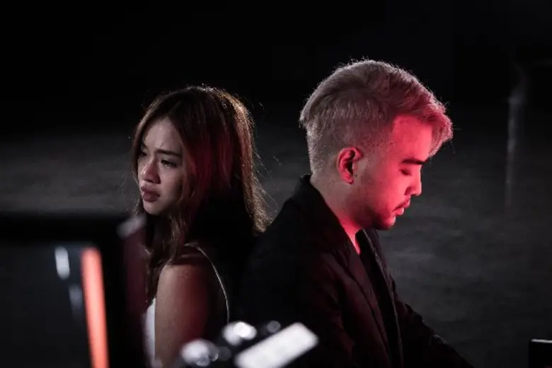 “พ๊อยท์ POV” ส่งประสบการณ์ตรงผ่าน ซิงเกิ้ลล่าสุด “ยอมปล่อยมือ” อินจัด!! น้ำตาร่วงกลางกอง MV