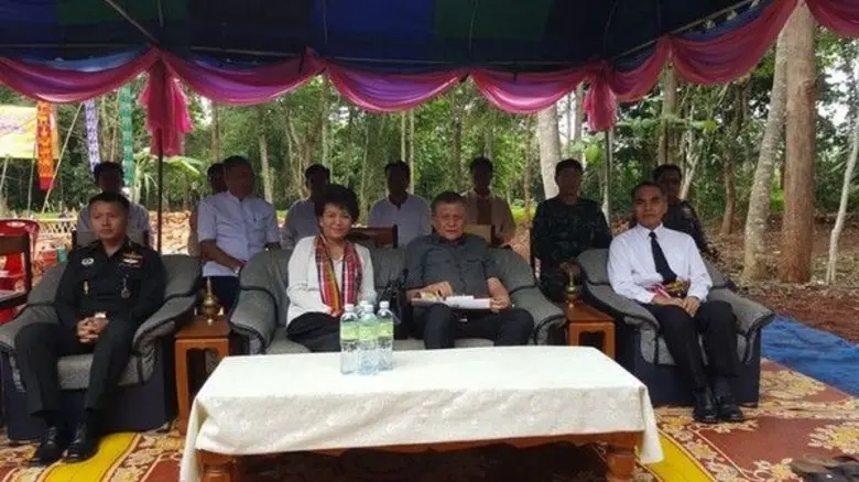 วันพฤหัสบดีที่ 22 มิถุนายน 2560 พระครูสุน...