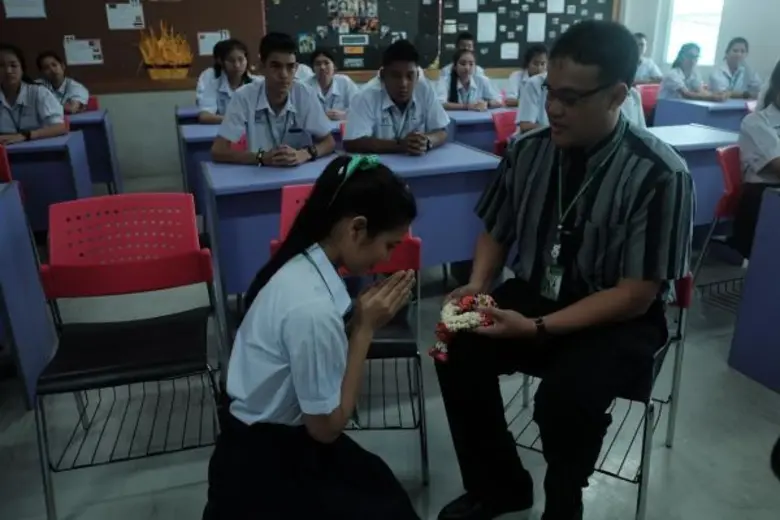 ทีวีไกด์: รายการ “รถโรงเรียน High School Reunion” “น้ำตาล” ย้อนวีรกรรมวัยเรียน แบบฉบับนางงาม สวยเสิร์ฟได้” ใน “รถโรงเรียน High School Reunion” 25 มิ.ย.นี้