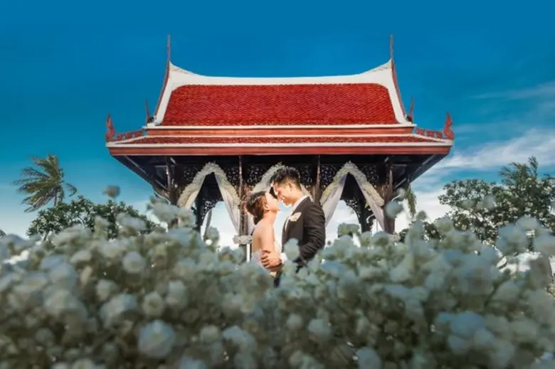 โรงแรมเซ็นทาราแกรนด์บีชรีสอร์ทและวิลลา หั...