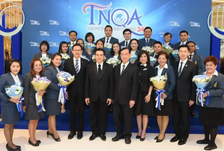 ดร.สมชัย สัจจพงษ์ ปลัดกระทรวงการคลัง และด...