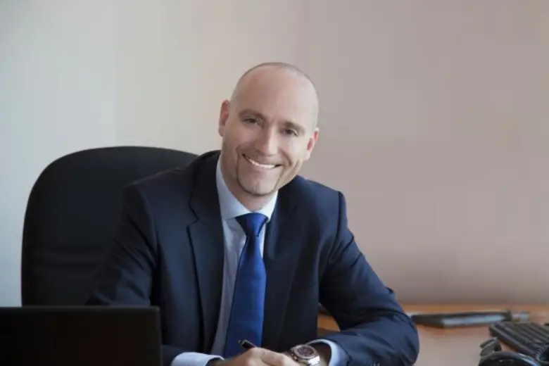 ให้ท่านเจ้าของคะแนนคลับพอยท์เดินทางง่ายกว...