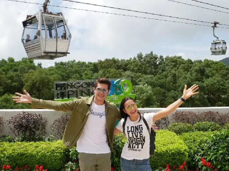 มิกค์ควงเซฟลั้นลา พาผู้โชคดีจากกิจกรรม “DO7HD Season 2” ลัดฟ้า พาฟิน บินไกลถึงฮ่องกง