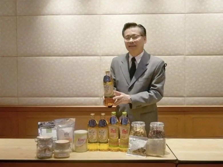 นายประวิทย์ สันติวัฒนา กรรมการบริหาร กลุ่...