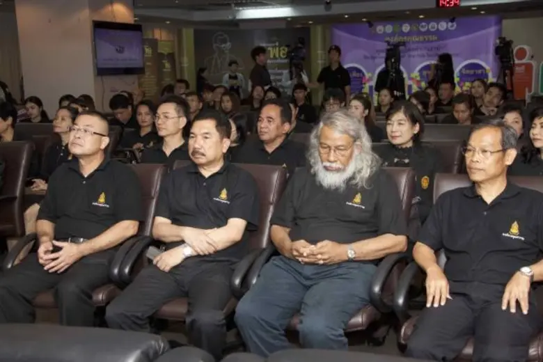 ทุกหน่วยงาน สังกัด วธ. ประกาศเดินหน้าปฏิญญา “องค์กรคุณธรรม” ชู “พอเพียง วินัย สุจริต อาสา” ขับเคลื่อนแผนแม่บทส่งเสริมคุณธรรมแห่งชาติ