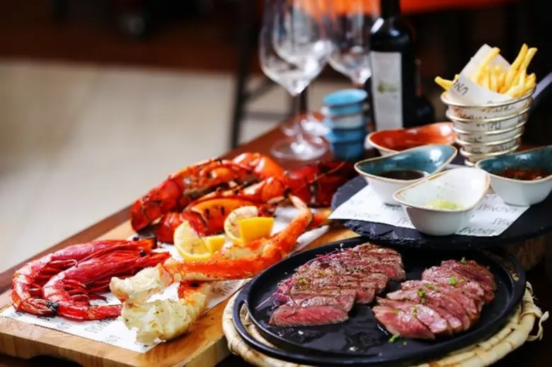 7 วัน 7 เมนูสเปนจานเด็ด อร่อยล้ำไม่ซ้ำใคร ณ ห้องอาหารอูโนมาส โรงแรมเซ็นทาราแกรนด์ฯ เซ็นทรัลเวิลด์