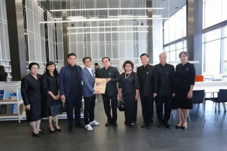 วธ.จับมือ ทีซีดีซี บูรณาการความร่วมมือ ออกแบบแฟชั่นผ้าไทย-สินค้าทางวัฒนธรรม ให้มีความโดดเด่น ทันสมัย มีเอกลักษณ์เฉพาะตัว หวังสร้างรายได้สู่ท้องถิ่น-ประเทศ