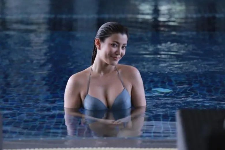 “เอมมี่” อวดหุ่นแซ่บ สุดเซ็กซี่ ยั่วใจ “ไนกี้”