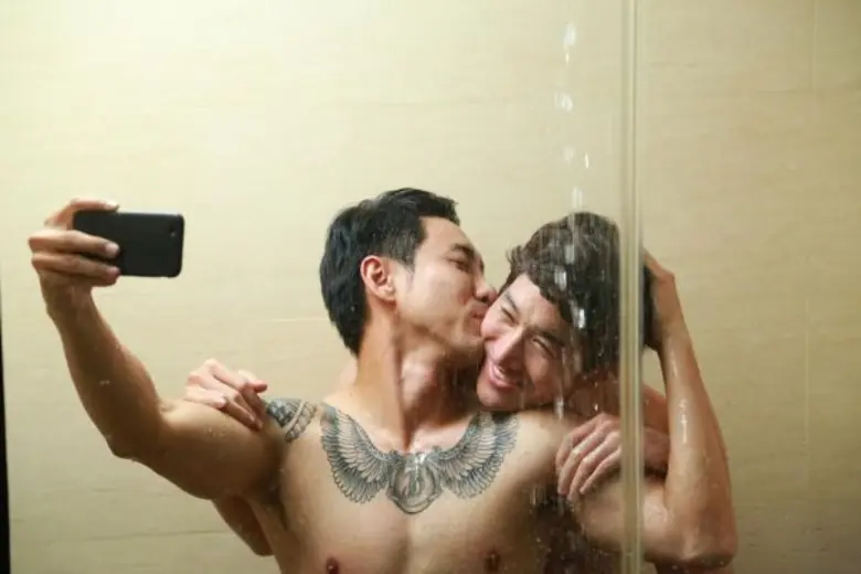 “ไนกี้ - บอย ” เคมีพุ่งแรง! กระแทกใจสาววาย ใน รักต้องแลก