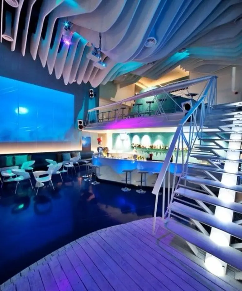 ดำดิ่งสู่โลกใต้ท้องทะเล...สัมผัสประสบการณ์ใหม่ - Hotel Baraquda Pattaya MGallery by Sofitel