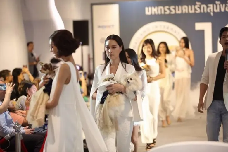 เปิดแล้ววันนี้ !! มหกรรมเพื่อคนรักสุนัขอันดับ 1 ของเมืองไทยและยิ่งใหญ่ที่สุดในอาเซียน “สมาร์ทฮาร์ท พรีเซนต์ ไทยแลนด์ อินเตอร์เนชั่นแนล ด็อกโชว์ 2017”