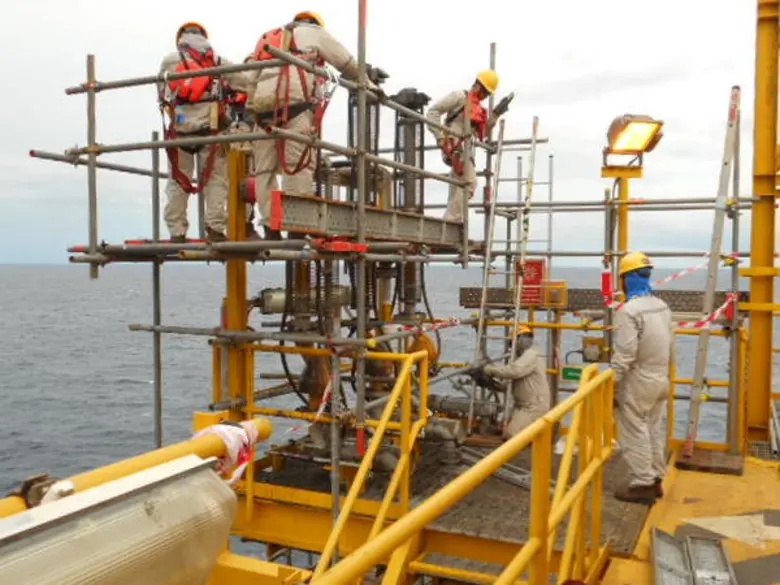 บริษัท ยูนิไทย ชิปยาร์ด แอนด์ เอนจิเนียริ...