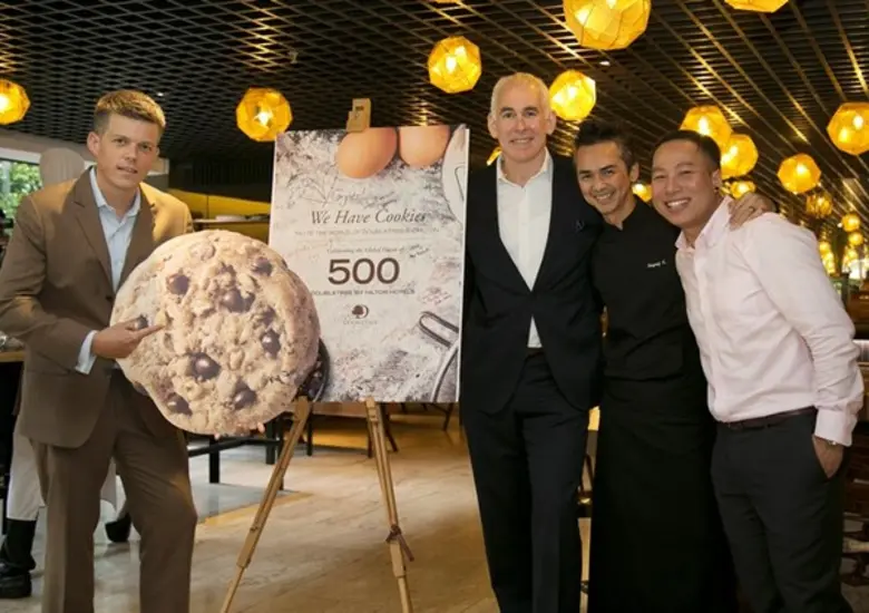 โรงแรมดับเบิ้ลทรี บาย ฮิลตัน สุขุมวิท กรุ...