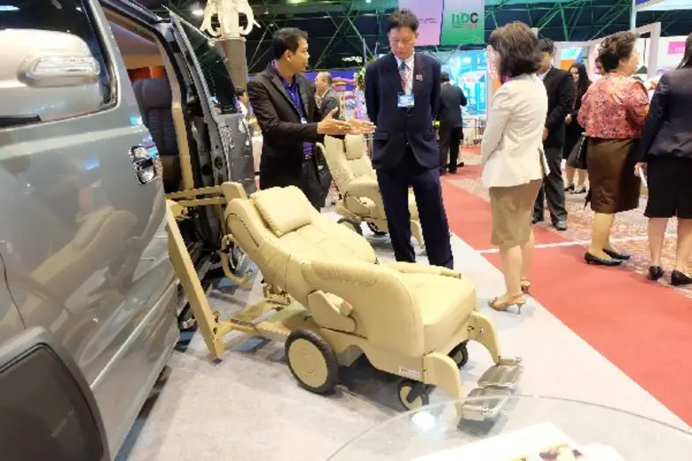 “ไคโรเฮลท์” เจาะกลุ่มผู้สูงอายุอาเชียน คาดดันรายได้ปี 60 โต 40% ด้าน “นีโอ” ชี้ตลาดผู้สูงอายุโต 1,000 ล้านต่อปี เชื่อ 5 ปี แตะ 3,000 ล้าน กระโดดจัดงานอินเตอร์แคร์ เอเชีย รับอานิสงส์