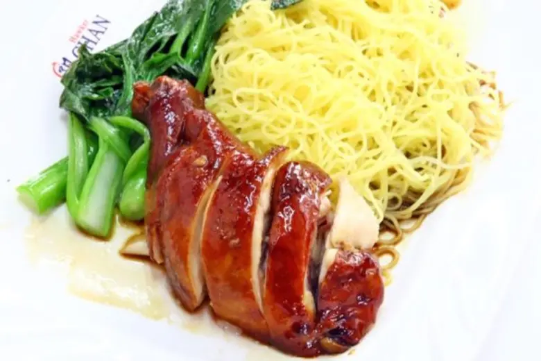 ติ่ม ซำ วันเดอร์แลนด์ฯ ลุยธุรกิจร้านอาหารแนวสตรีท ฟู้ด ระดับมิชลิน สตาร์ ส่ง “ฮอกเกอร์ ชาน” (Hawker Chan) ร้านดังจากสิงคโปร์ ปักหมุดพร้อมเปิดความอร่อยแล้วในไทยที่เทอร์มินอล 21 อโศก