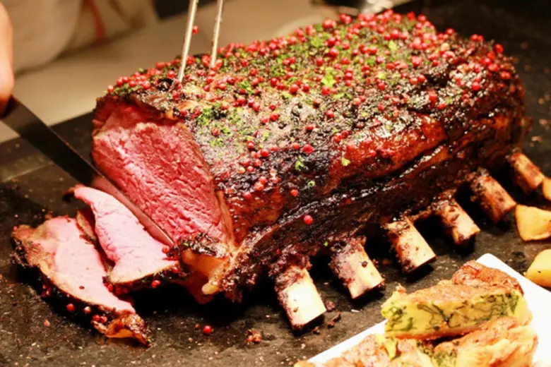 ท้าให้ลองความอร่อยกับมื้อสายวันอาทิตย์ ณ ห้องอาหารเดอะเวิลด์ โรงแรมเซ็นทาราแกรนด์ฯ เซ็นทรัลเวิลด์