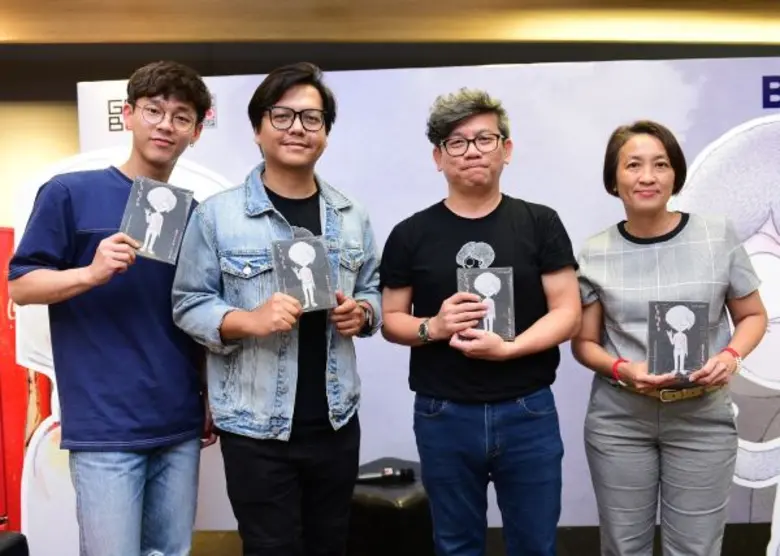 คุณจีระวุฒิ เขียวมณี บรรณาธิการสำนักพิมพ์...