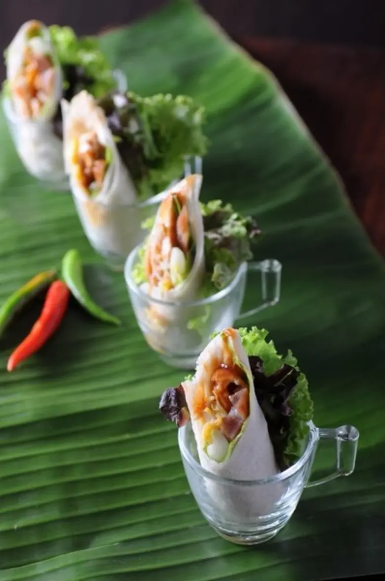 ห้องอาหารข้าวต้มบุฟเฟ่ต์ ชวนคุณมาอร่อยกับ...