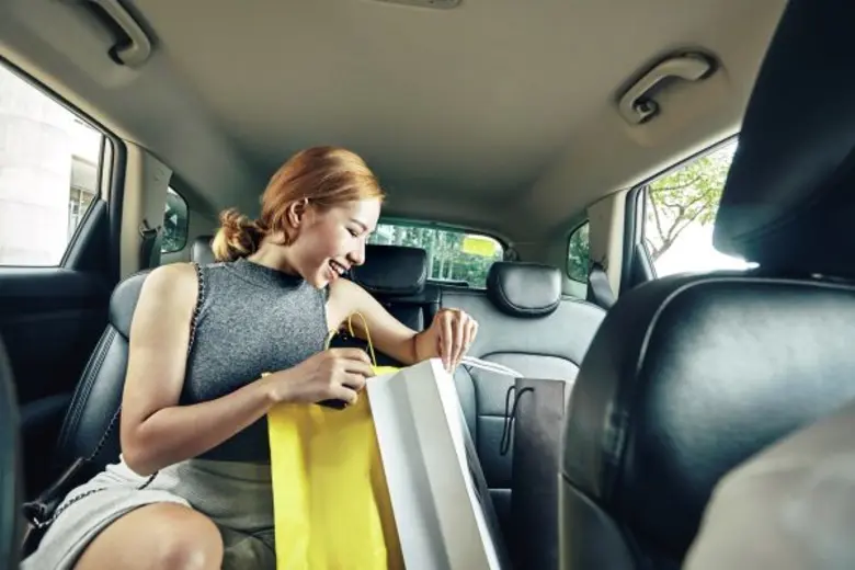 จะไปงานปาร์ตี้สังสรรค์ อีเวนท์สุดพิเศษ หร...