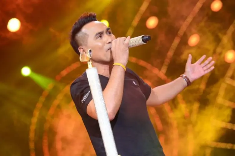 ทีวีไกด์: รายการ "ร้องแลก แจกเงิน Singer Takes It All" “เต๋า-ภูศิลป์” ตะลึง เหล่าผู้เข้าแข่งขัน สูงวัย ประชันเสียงลืมแก่ รุ่นลูกไร้ที่ยืน!!!