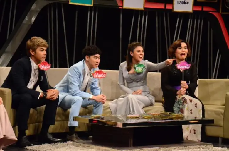 ทีวีไกด์: รายการ “รู้ไหมใครโสด” 4กูรูเรด้าพัง!! ช็อค! ธาตุแท้ “1ใน5หนุ่มปรัศนี”