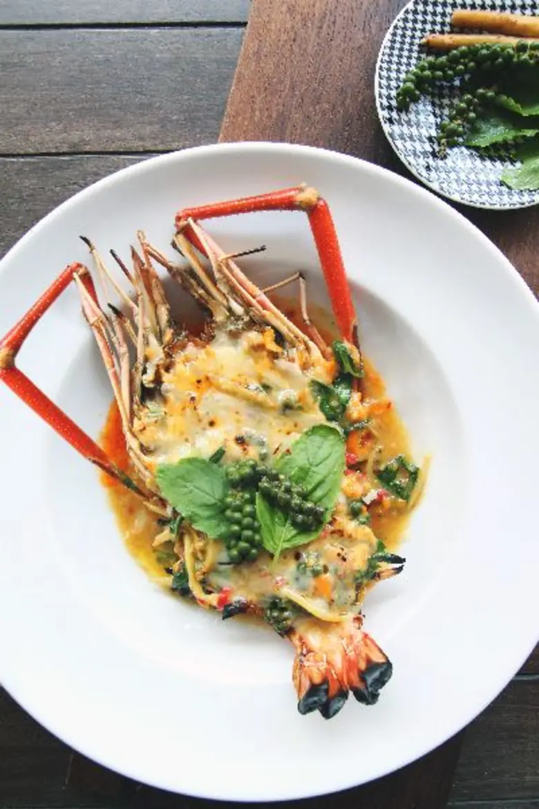 ครบรอบ 5 ปี ชิงช้าชาลี ชวนคุณนึกถึงความทรงจำดีๆ และอิ่มอร่อยกับเมนูกุ้งแม่น้ำ ถึงวันที่ 31 กรกฎาคมนี้