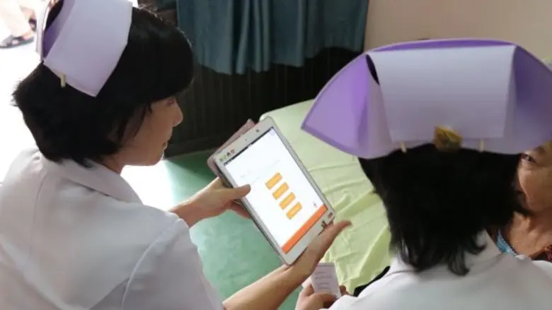 ตรวจก่อนที่คุณจะลืมทุกสิ่ง !! มธ. รุดหน้าสังคมผู้สูงอายุ ! ผุดแอปฯ ตรวจโรคอัลไซเมอร์ด้วยเสียงพูด แม่นยำสูงสุด