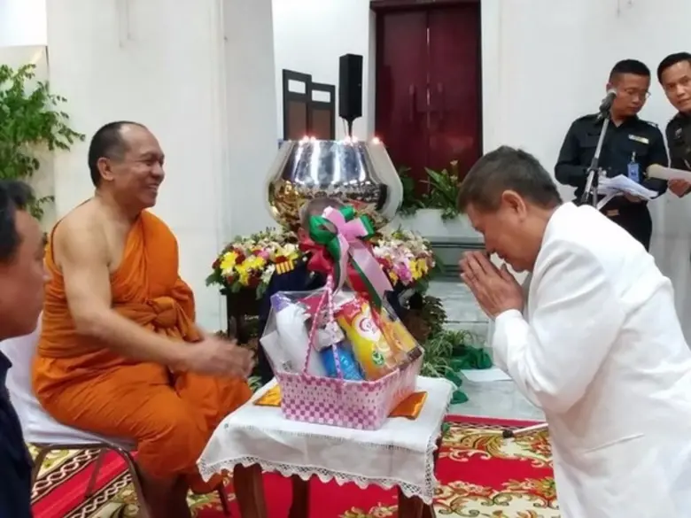 มหาวิทยาลัยศรีปทุม เป็นเจ้าภาพฟังเทศน์มหา...