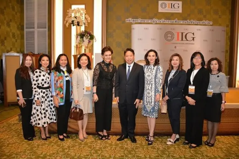 รศ. ดร. จอมพงศ์ มงคลวนิช ประธานสถาบันพัฒน...