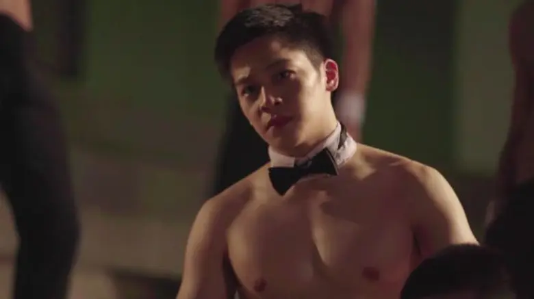 เลือดกำเดาทะลัก!!! “มาร์ช” นำทีมเปลื้องผ้าถ่ายเซ็กซี่ ใน “Slam Dance ทุ่มฝันสนั่นฟลอร์”