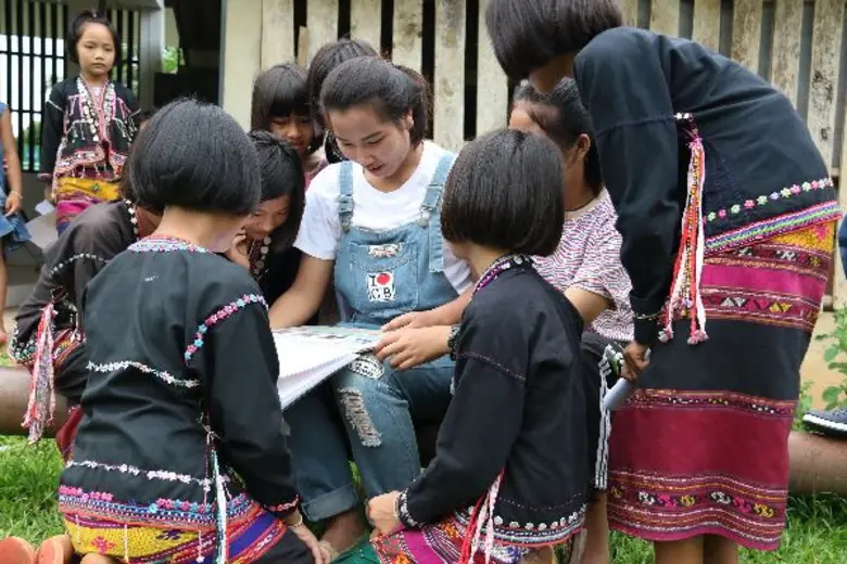 เยาวชนเติมเต็มช่องว่าง...สถาบันครอบครัว มูลนิธิสยามกัมมาจล ธนาคารไทยพาณิชย์ จำกัด(มหาชน)