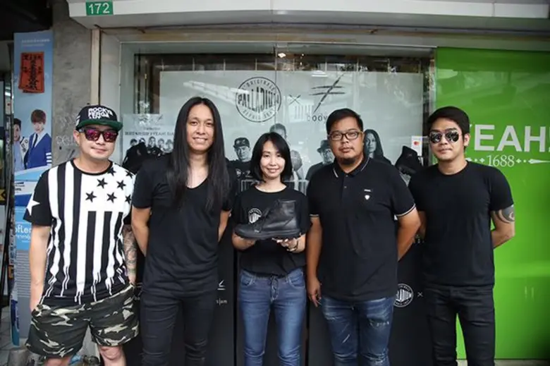 งานนี้เป็นที่ฮือฮาในย่านสยามสแควร์เป็นอย่...