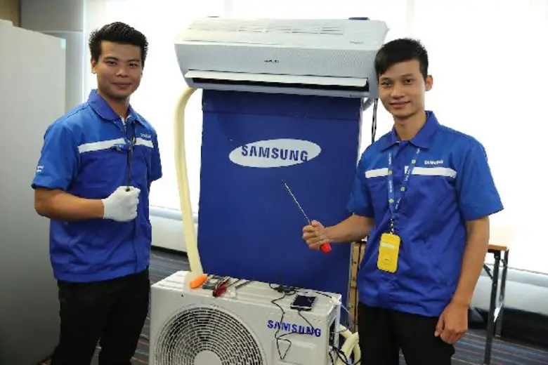 ซัมซุงจับมือ สอศ. เดินหน้าปั้นนักศึกษาอนาคตไกลเป็นปีที่สอง สร้างความสำเร็จผ่าน “โครงการความร่วมมือการจัดการอาชีวศึกษาระบบทวิภาคี” ผลักดันนักศึกษารุ่นแรกสู่การทำงานจริงเติมเต็มตลาดแรงงานไทย