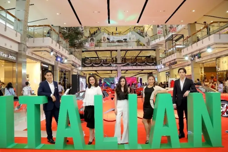 สานสัมพันธ์ทางวัฒนธรรมไทยและอิตาลี“ชวนช้อป&แชร์” ไลฟ์สไตล์ชีวิตหรูแบบ LIVE THE LIFE OF LUXURY ใน “งาน ITALIAN WEEK 2017@CENTRALWORLD”