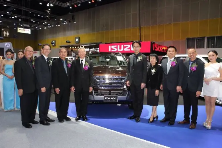 อีซูซุพร้อมลุย “FAST AUTO SHOW THAILAND 2017” ให้เลือกรถอีซูซุคันที่ชอบ ถอยรถอีซูซุคันที่ใช่