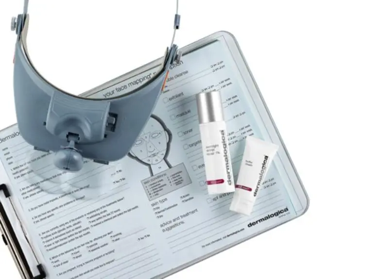 เดอร์มาลอจิกาขอแนะนำ Overnight Retinol Repair 1%