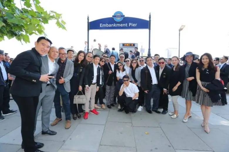 นักธุรกิจบิ๊ก “อัลตร้า เวลท์” ดูงานอังกฤษ เรียนรู้การลงทุนในไวน์ – อสังหาฯ และเทคโนโลยี